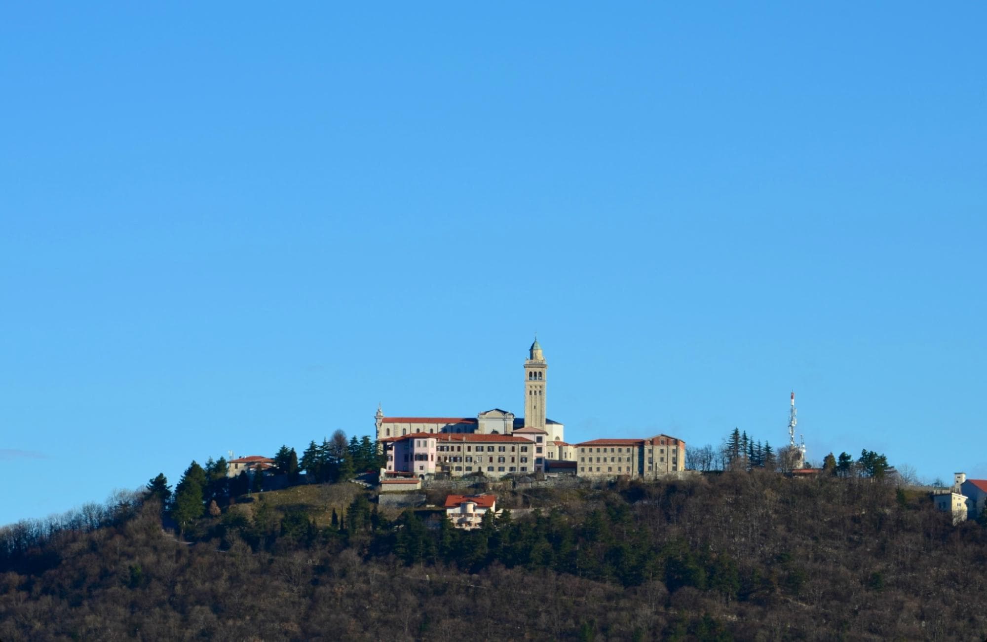 Sveta Gora, vom Monte Sabotino aus gesehen