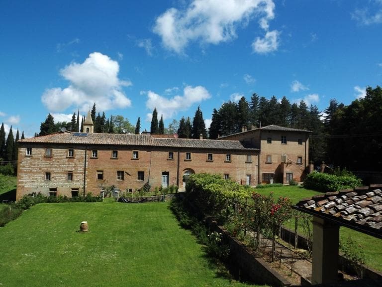 il convento di S. Vivaldo, visto dalla "Gerusalemme"