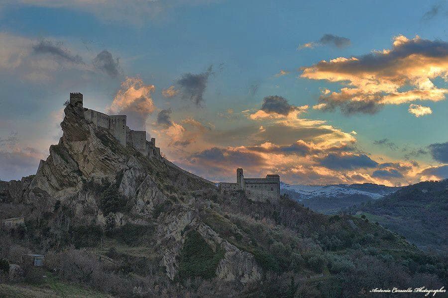 Castello di Roccascalegna