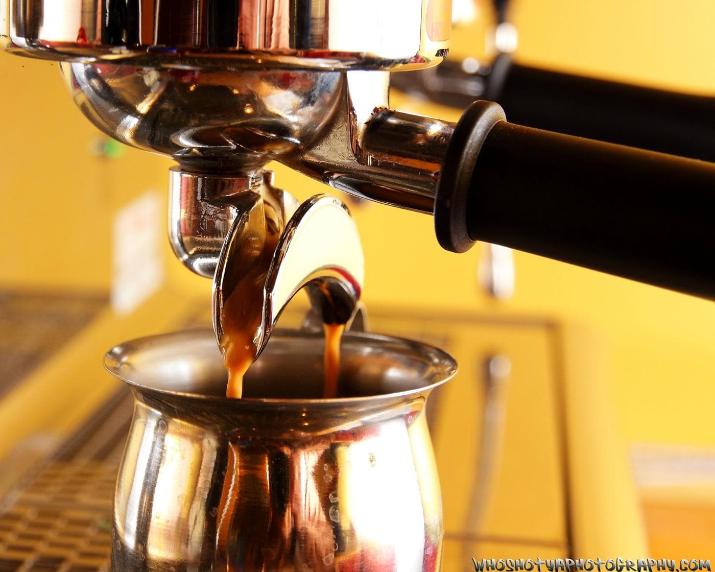 Hola's Fresh Authentic Cuban Coffee