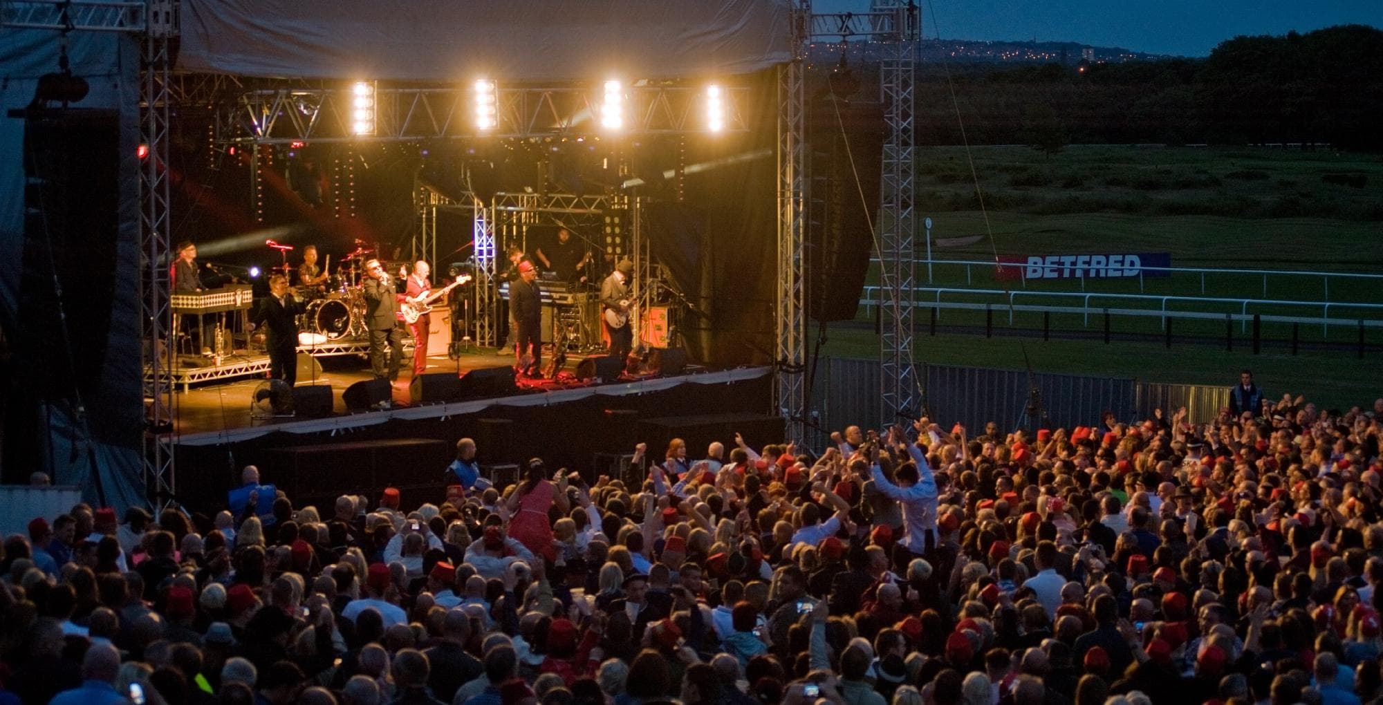 Madness at Newcastle Racecourse 2013