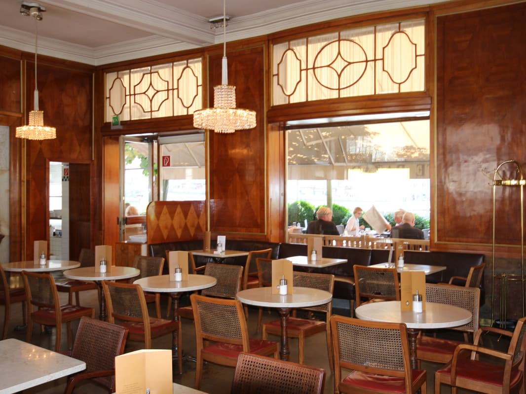 Salzburg, Cafe Bazar