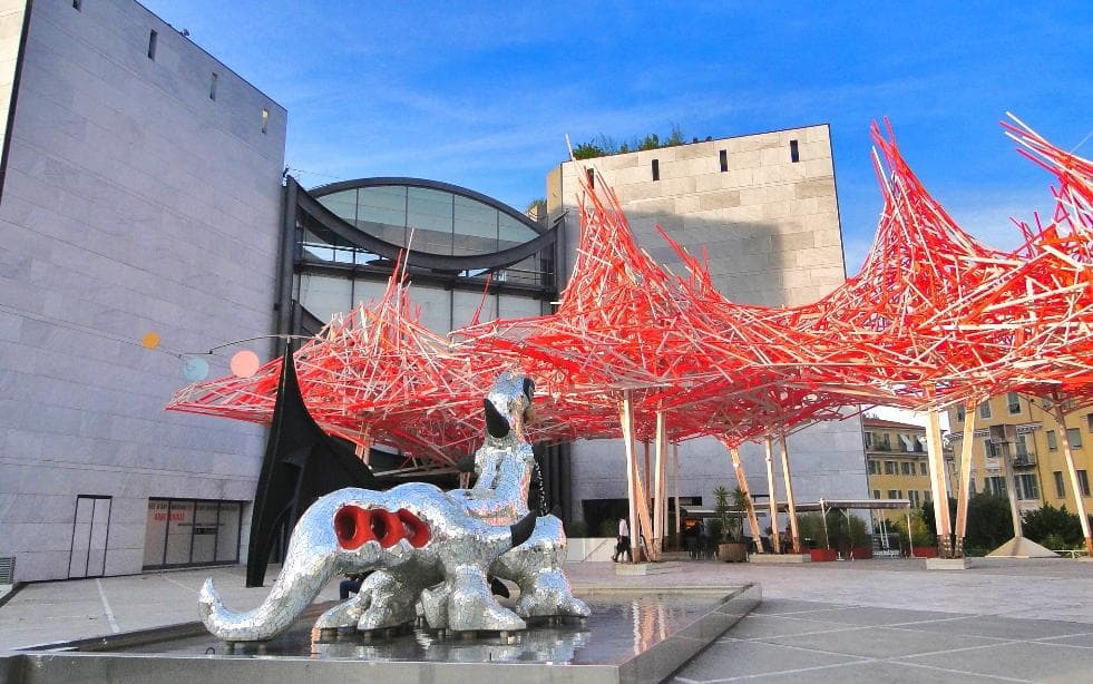 Museum of Modern and Contemporary Art - ouside