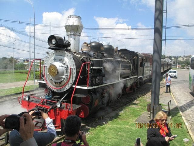 Tour Uva e Vinho com Maria Fumaça