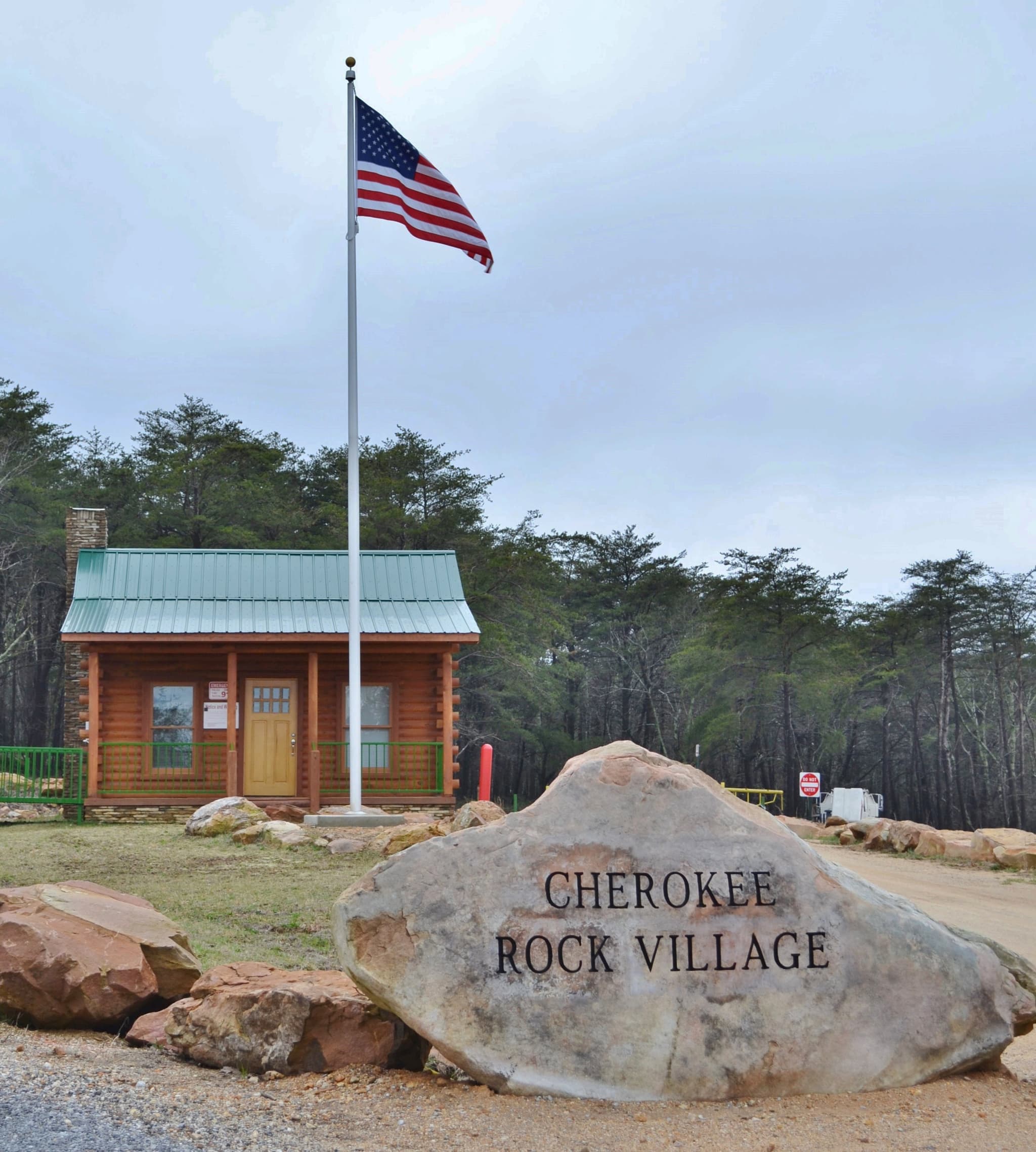 Welcome to Cherokee Rock Village