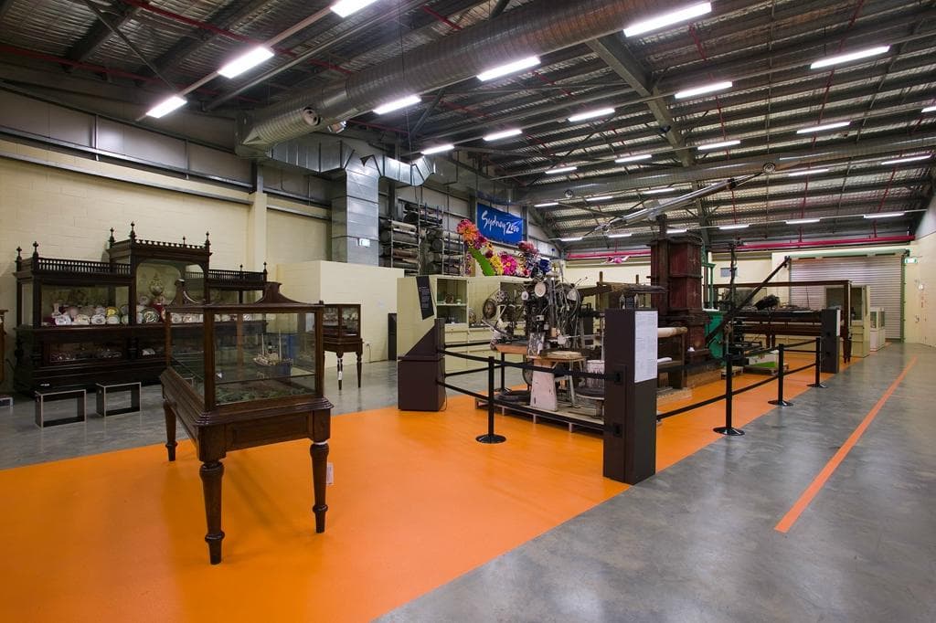 Display store: Upper level