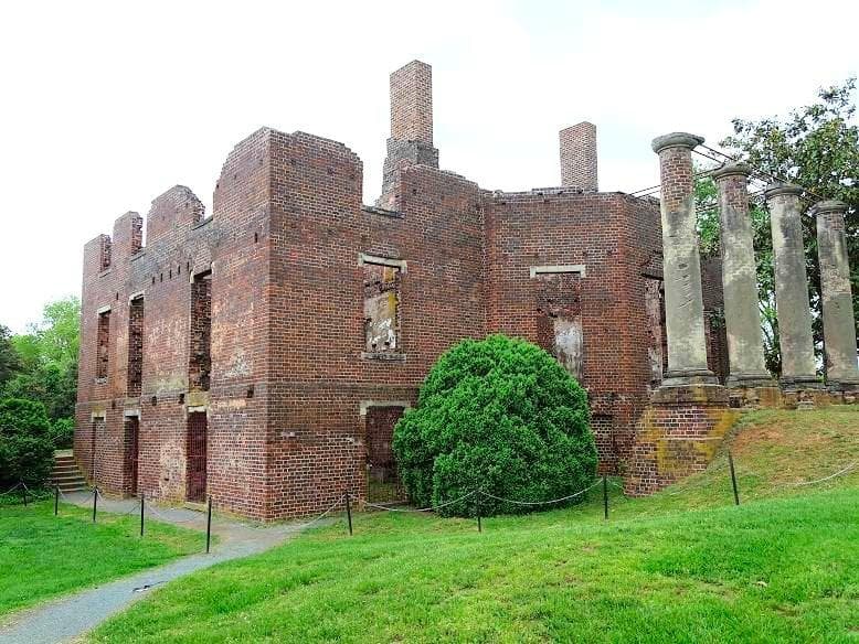 ruins