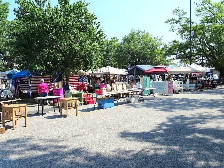 outdoor vendors