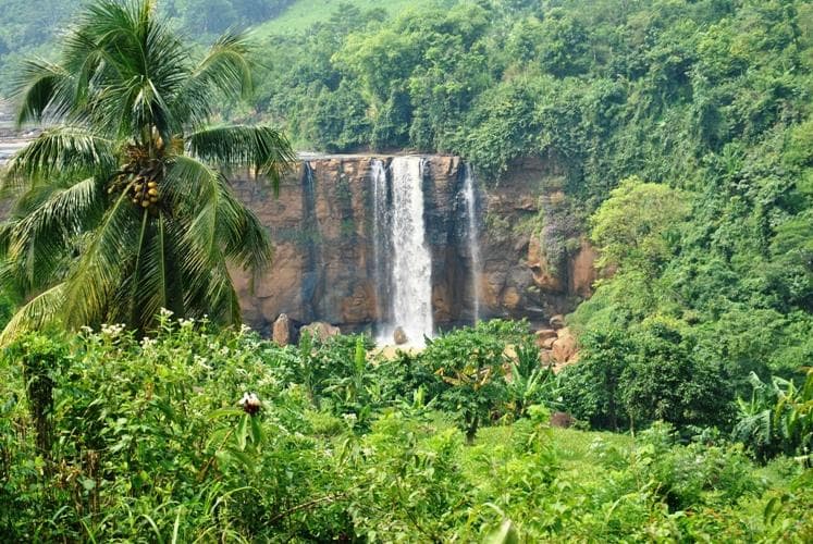 Curug Awang dari Kejauhan