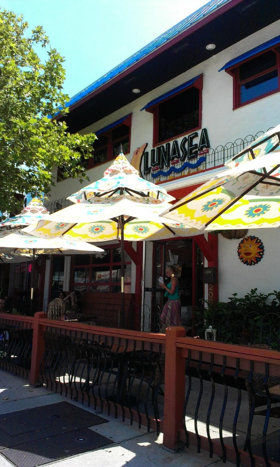 Lunasea's patio umbrellas