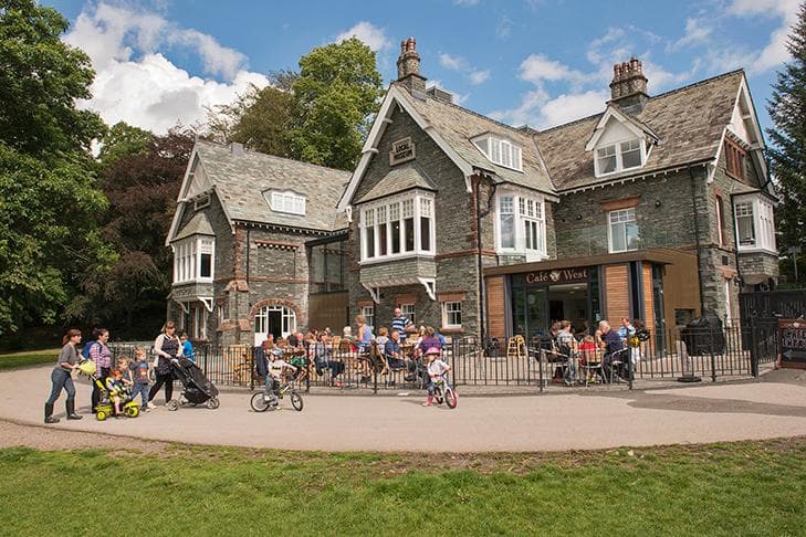 Our beautiful building in Fitz Park houses activities, exhibitions, events and a great cafe!