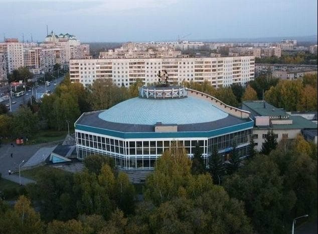 вид Новокузнецкого цырка