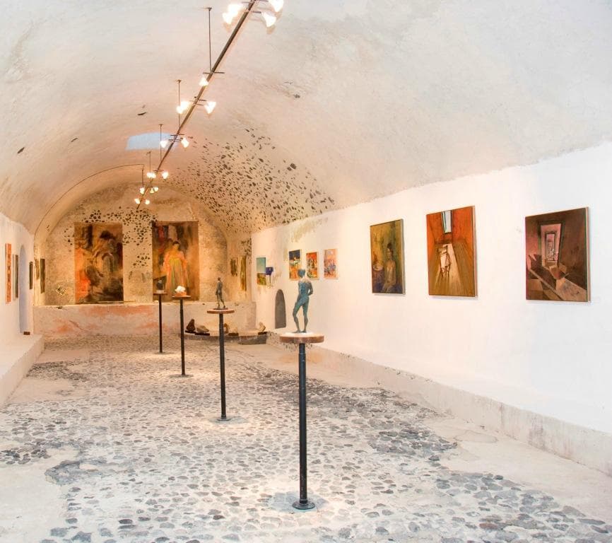 ART SPACE