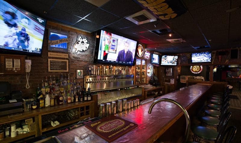 bar