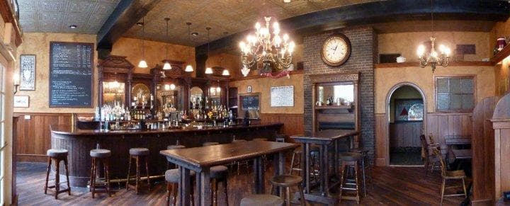 Pub Bar
