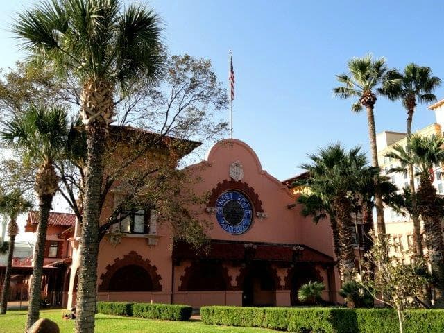 Historic Sunset Station Espee Depot