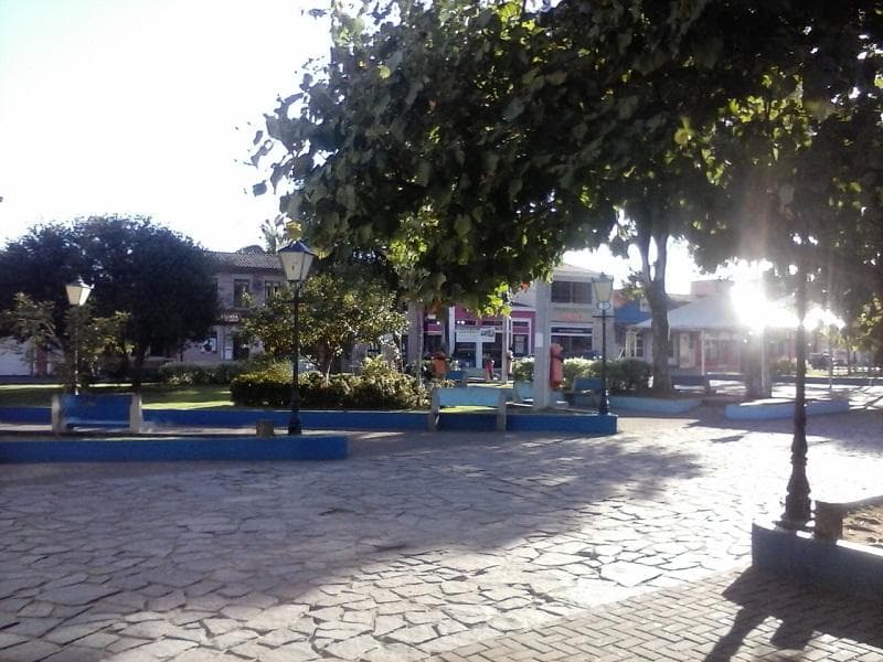 Gostosa praça