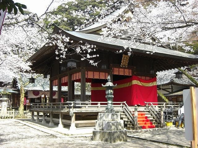 拝殿