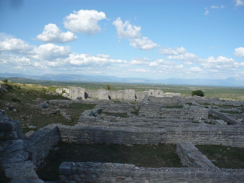 Bribirska glavica- zidine