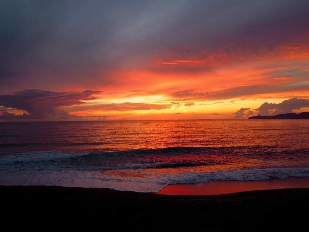 Tramonto sulla spiaggia