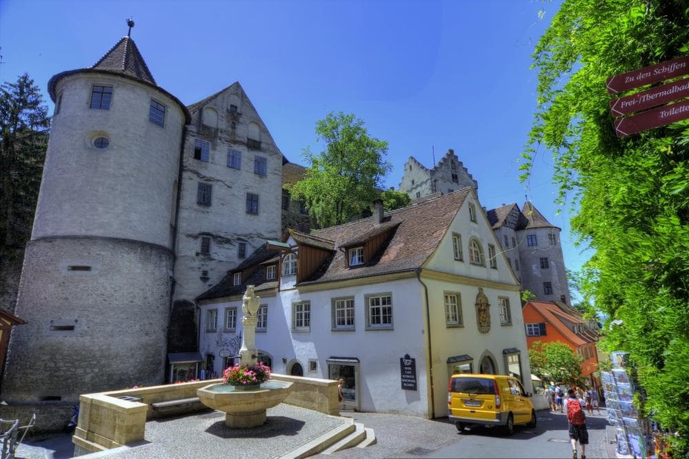 The castle next to the Zeppelin Museum