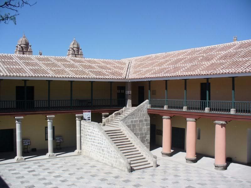 Interior casona