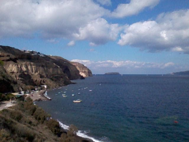 left side of Caldera Beach