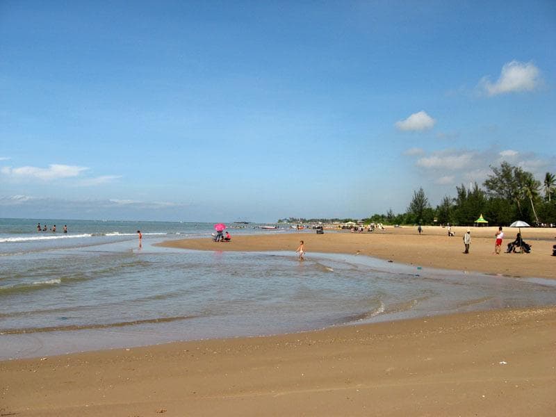 pantai lamaru