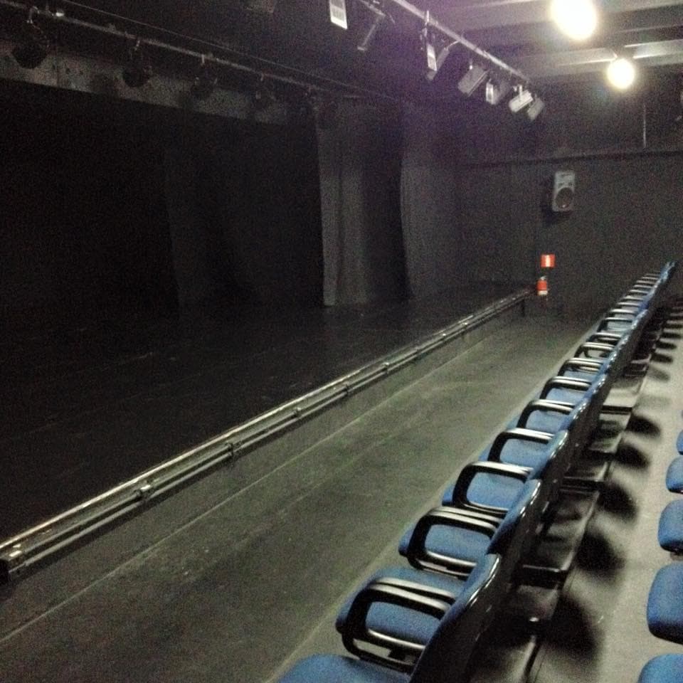 O teatro.