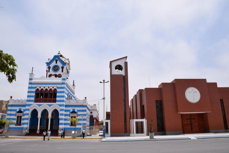 Municipal Building and New Cathedral