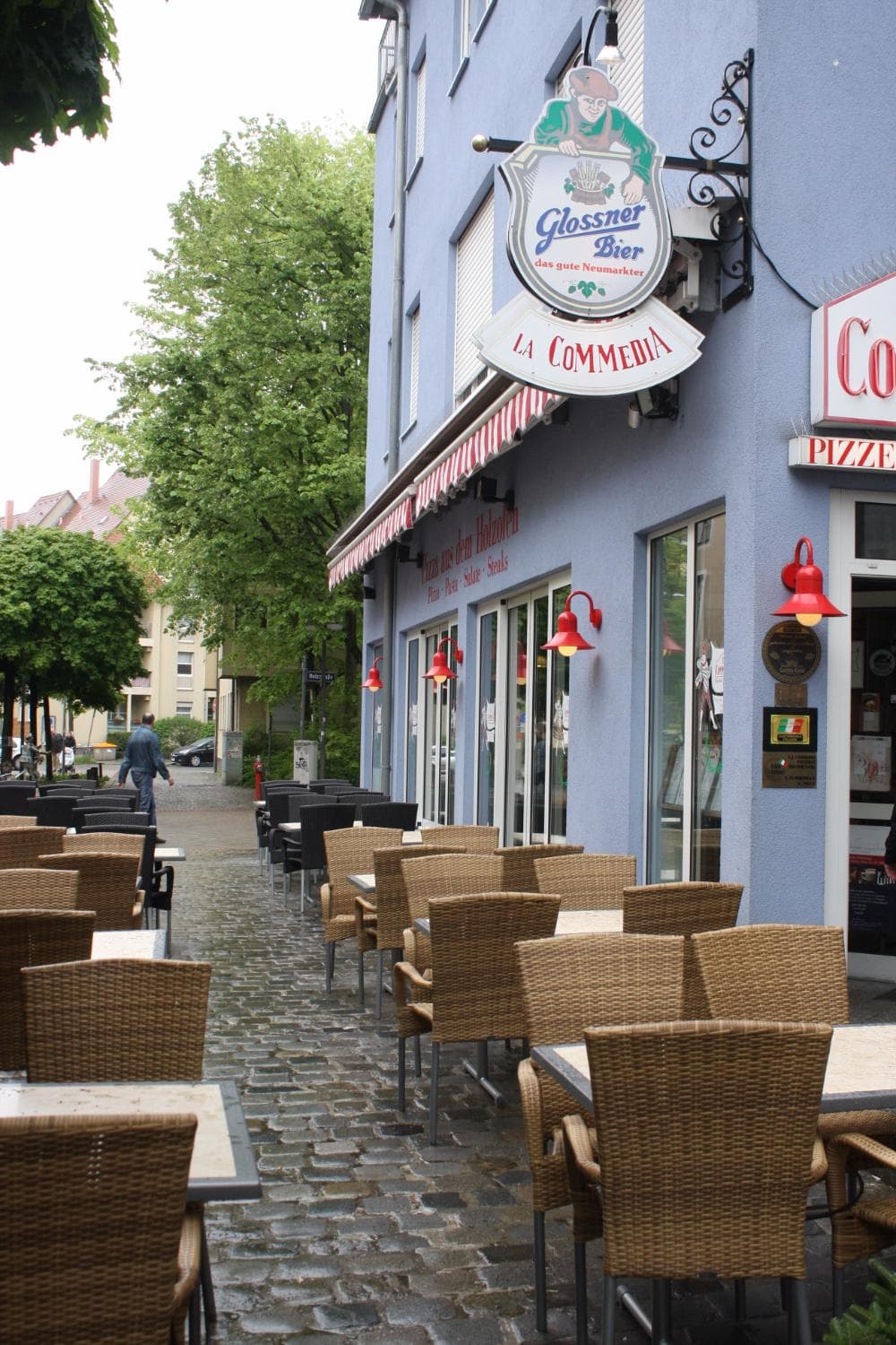 La Commedia Pizzeria Restaurant