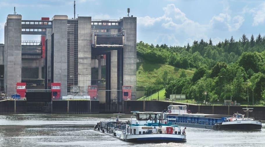 Scharnebeck Ship Lift