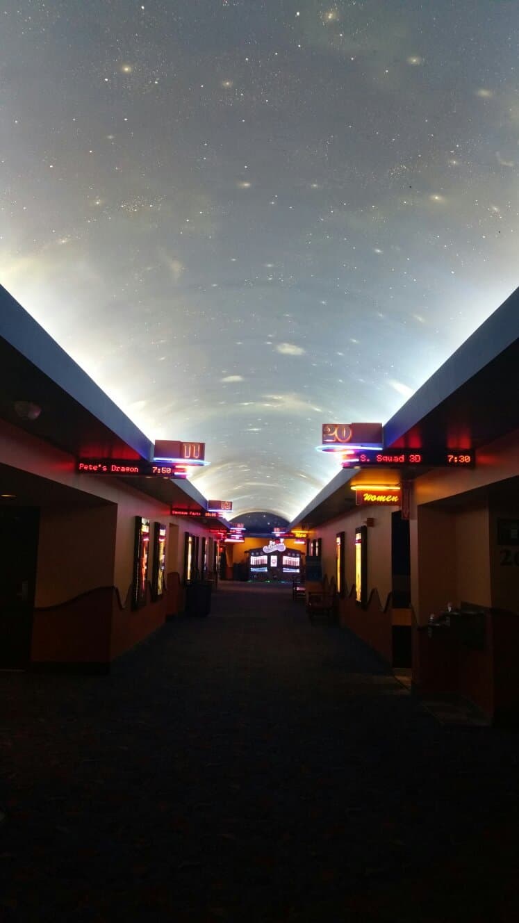 Regal Cinemas Waterford Lakes 20 IMAX