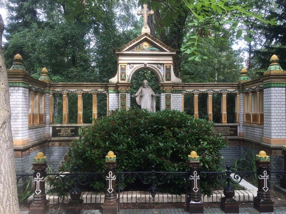 Dorotheenstadt Cemetery
