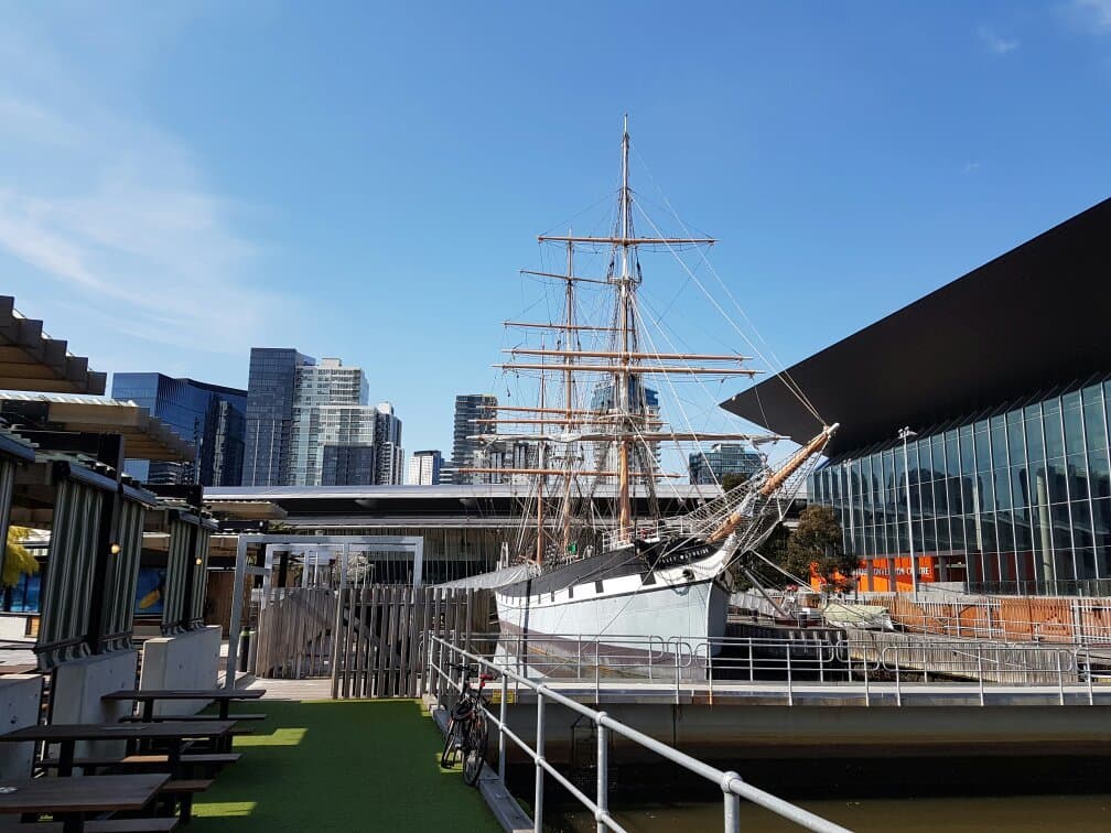 Polly Woodside docked
