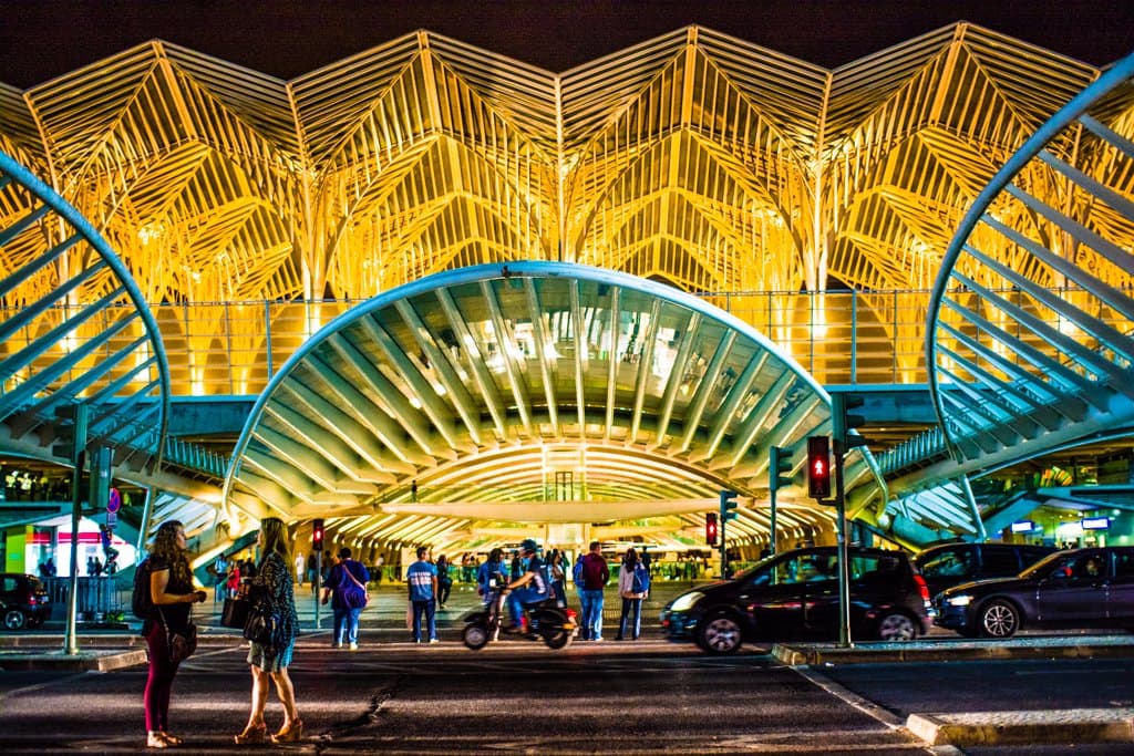 Thain Station Oriente - Estacao Oriente - a jewel site!