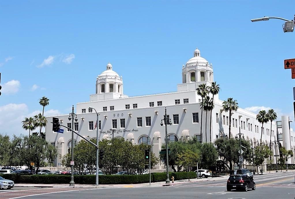 El Pueblo - LA
