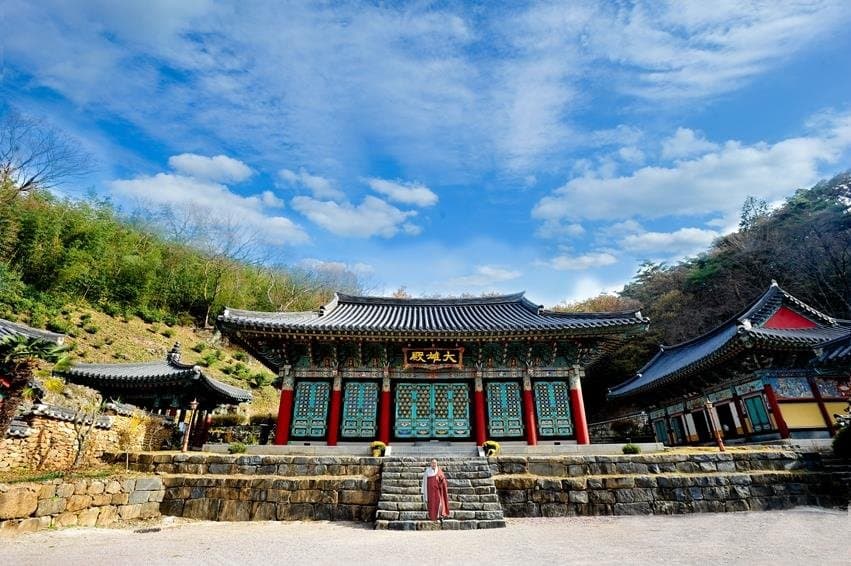 무등산 증심사 대웅전 