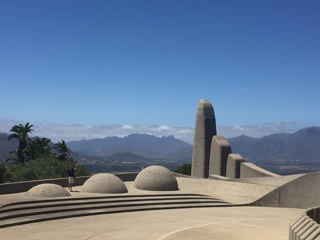 Blick vom Taal-Monument über die Landschaft!