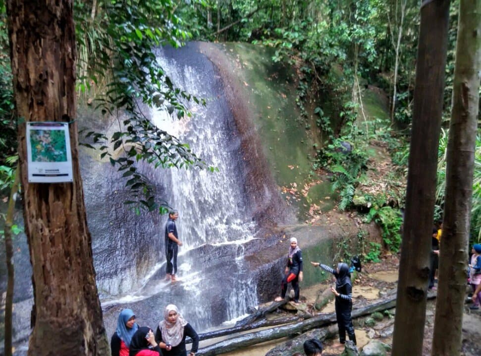 Upper Saga Hill Waterfall