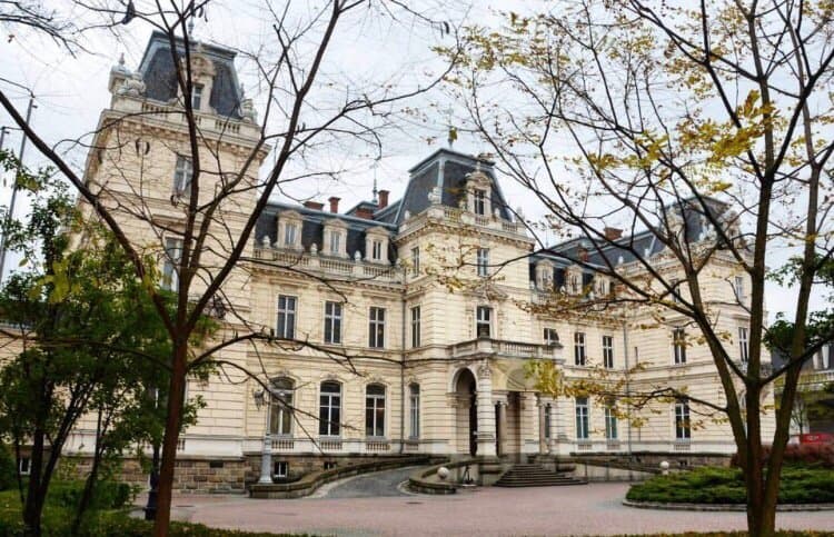 Potocki Palace National Art Gallery