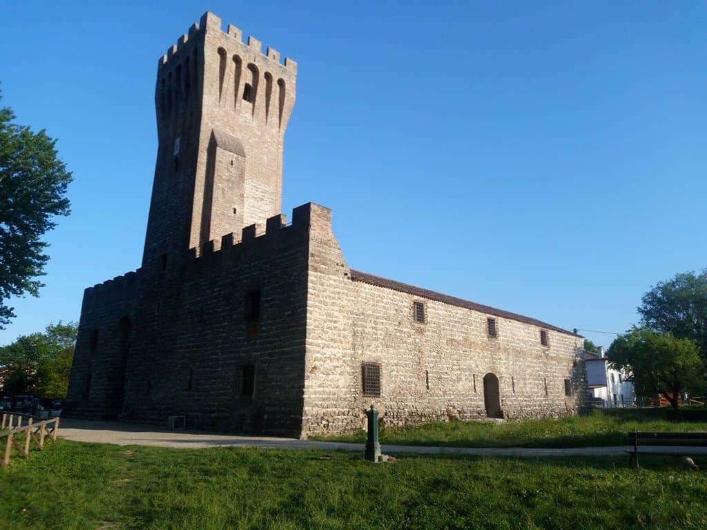 San Martino della Vaneza Castle