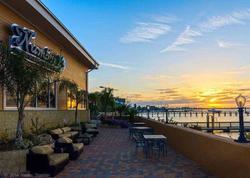 A unique dining experience right on the water