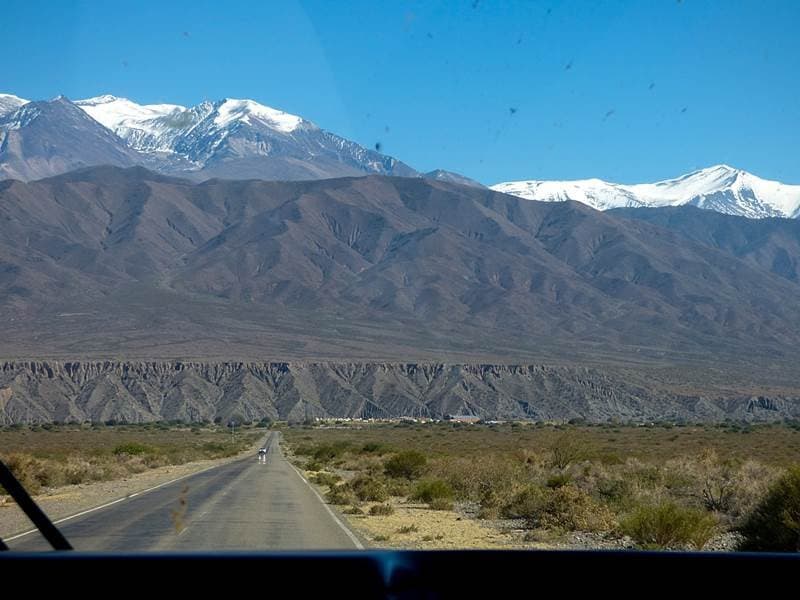 Recta del Tin Tin con Payogasta al fondo