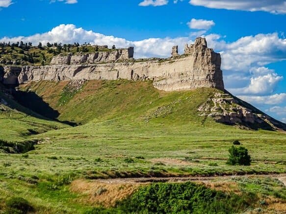 Saddle Rock Trail