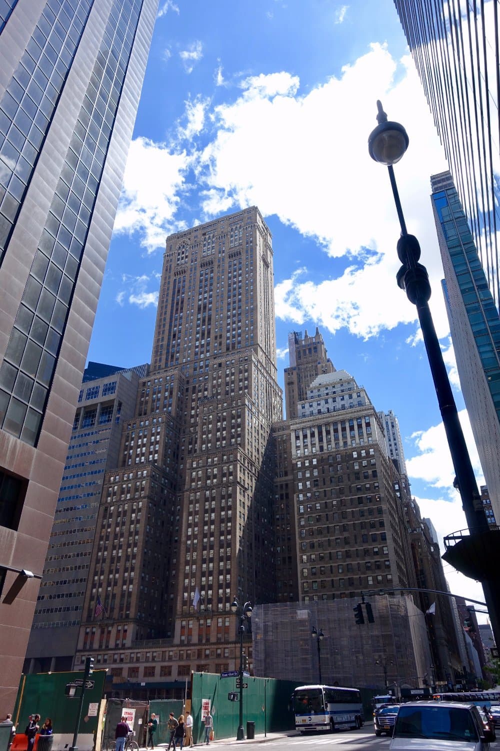 здания на улице Madison Ave 2