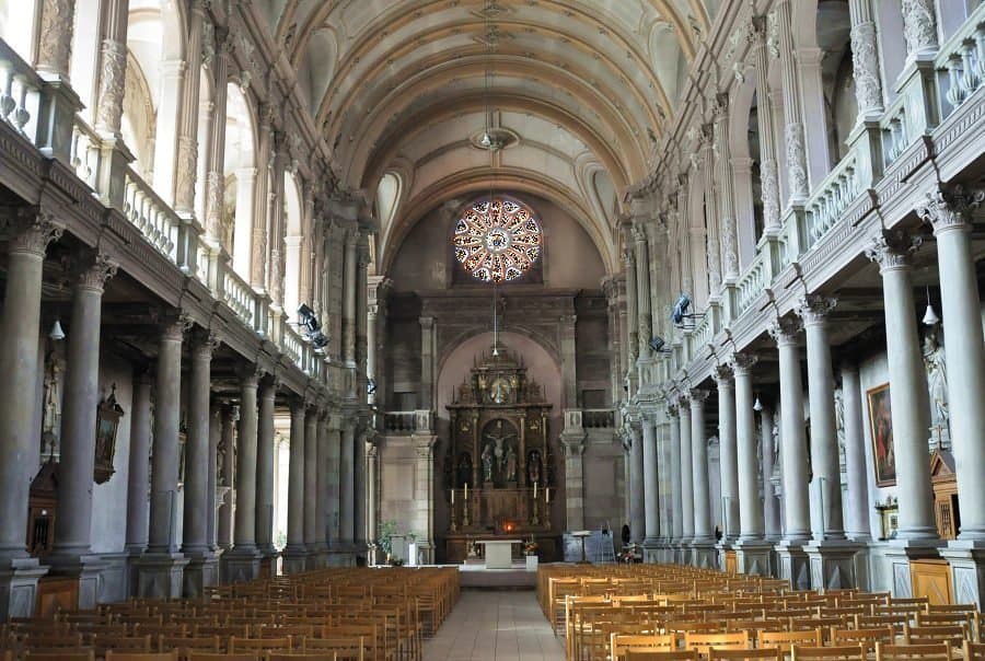 Eglise Saint Maimboeuf Montbéliard - l'intérieur