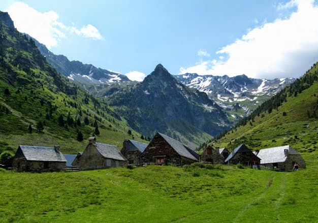 Village de granges du Moudang à 1530m d'altitude