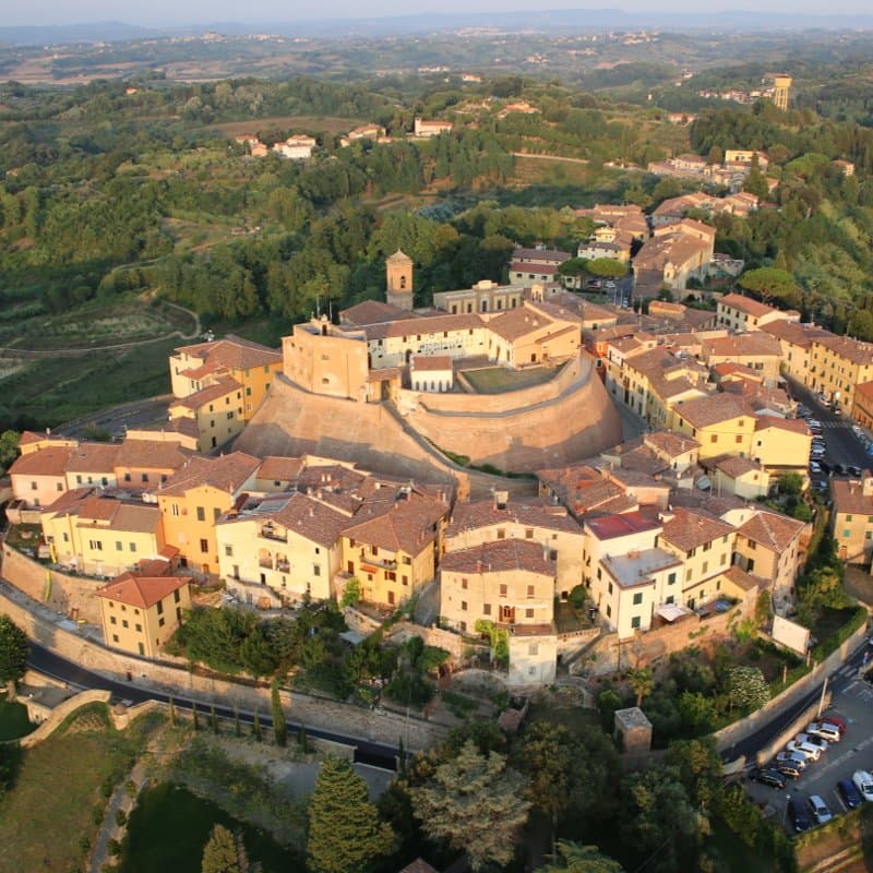 Castello dei Vicari Lari