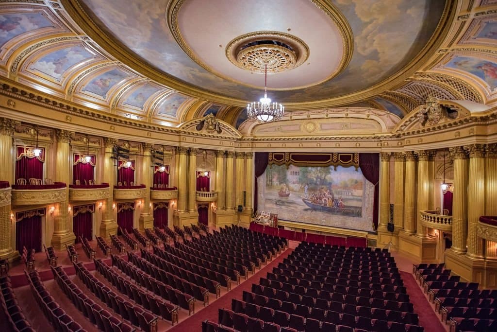 Theatre - Photo Credit  Bill Johnsen